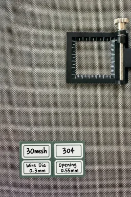 30 mesh SS304 wire mesh reference, 0.3 mm wire and 0.55 mm labeled opening