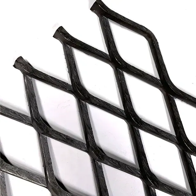 Heavy duty expanded metal mesh